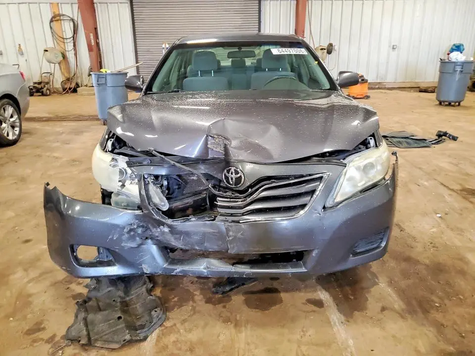 2010 TOYOTA CAMRY LE  