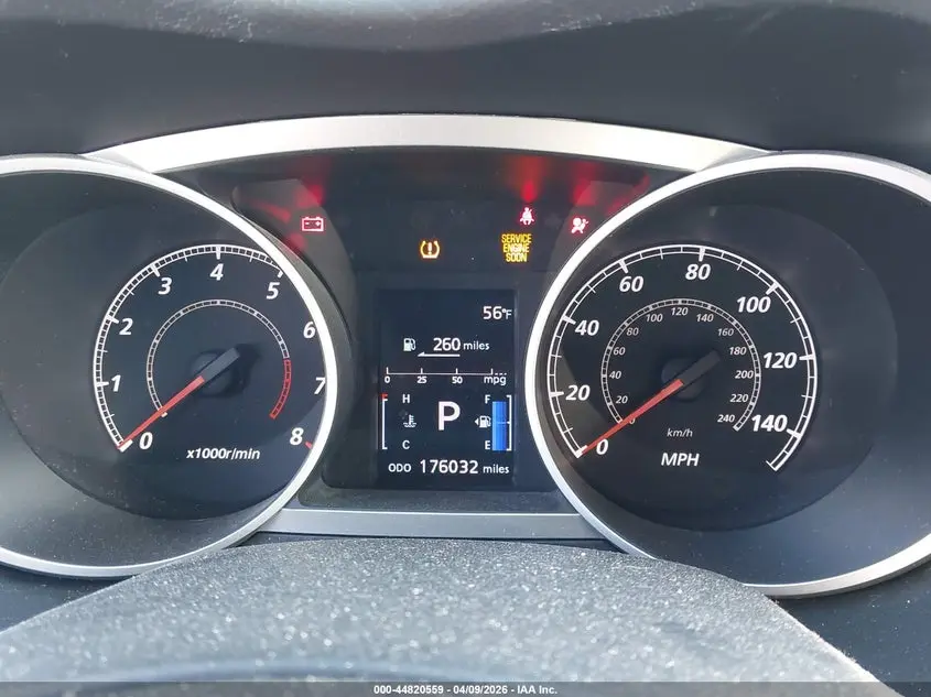 2011 MITSUBISHI OUTLANDER SE