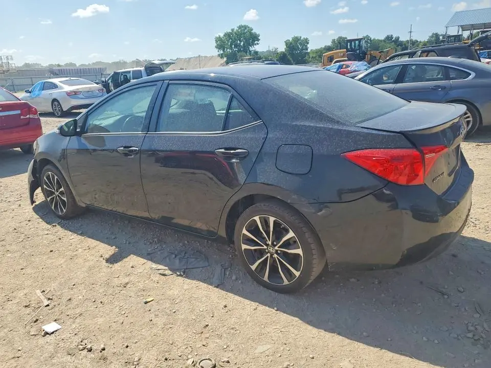 2017 TOYOTA COROLLA SE  