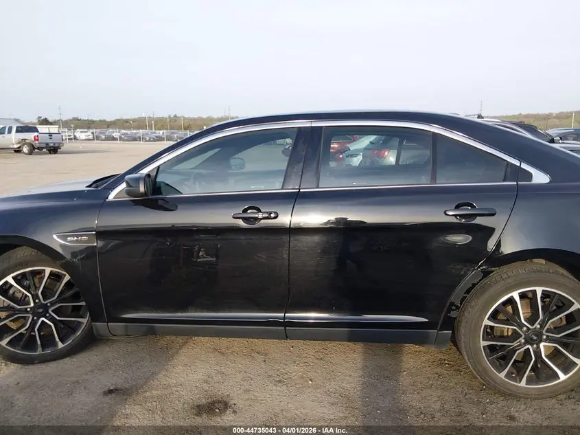 2017 FORD TAURUS SHO