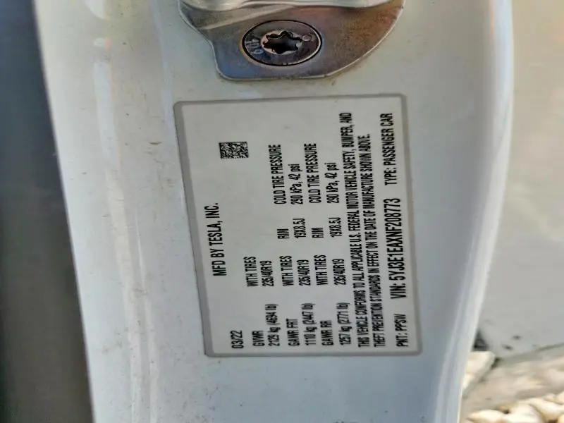 2022 TESLA MODEL 3   