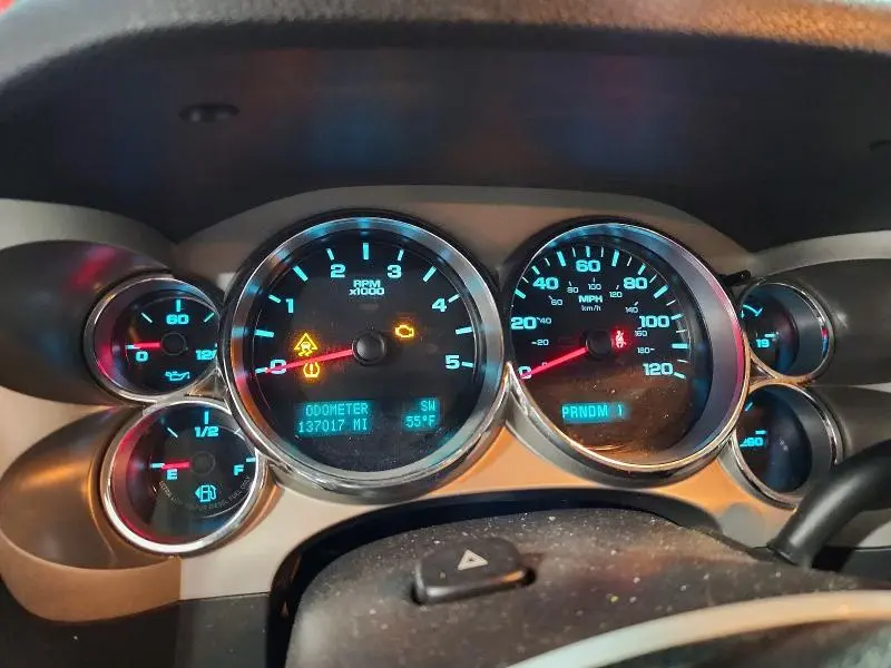 2011 CHEVROLET SILVERADO K2500 HEAVY DUTY LT  