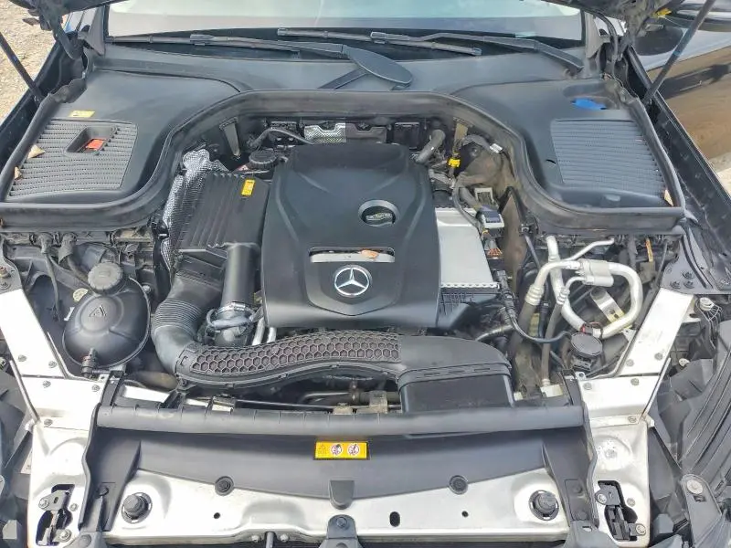 2016 MERCEDES-BENZ GLC 300  