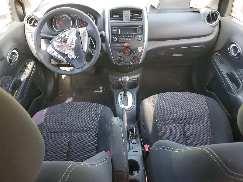 2015 NISSAN VERSA   