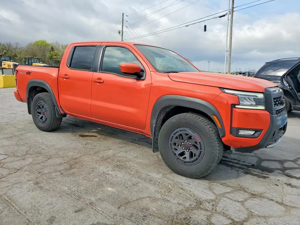2025 NISSAN FRONTIER PRO-4X  
