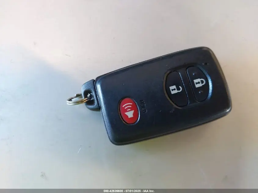 2014 TOYOTA PRIUS THREE