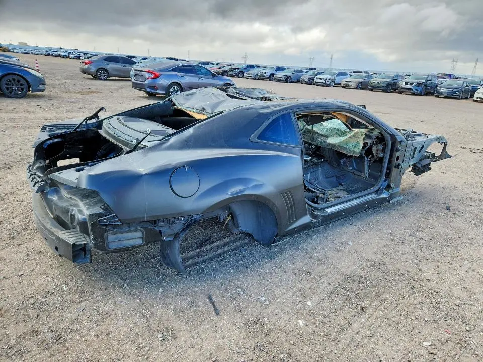 2015 CHEVROLET CAMARO 2SS  