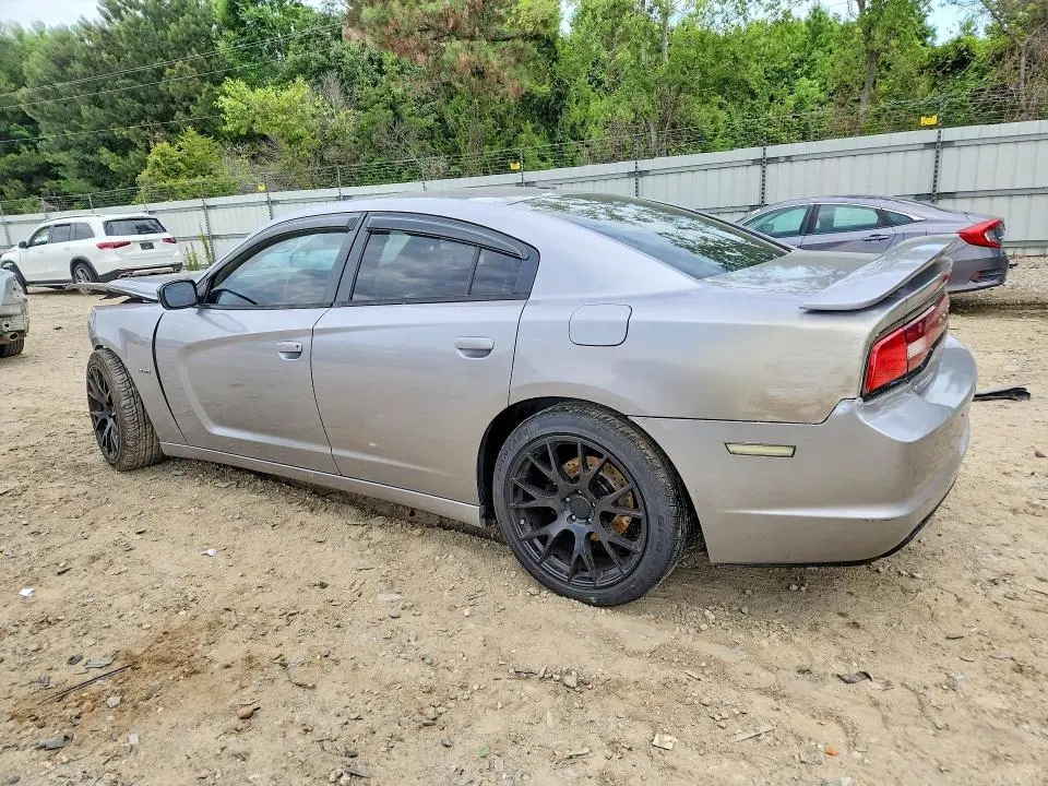 2013 DODGE CHARGER R  