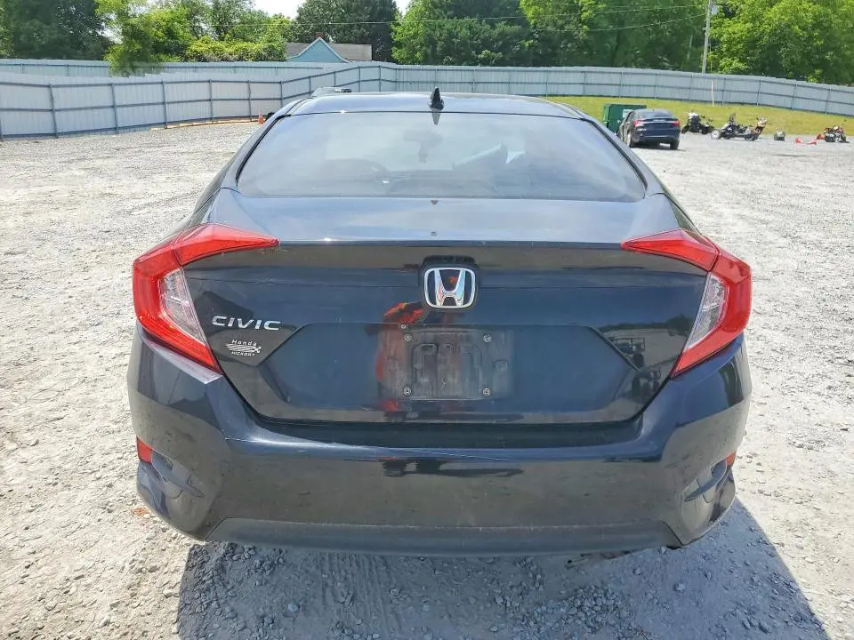2018 HONDA CIVIC EX  