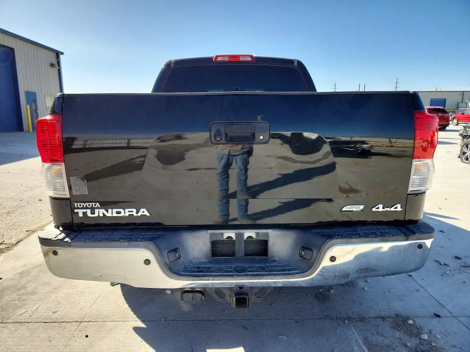 2012 TOYOTA TUNDRA CREWMAX LIMITED  
