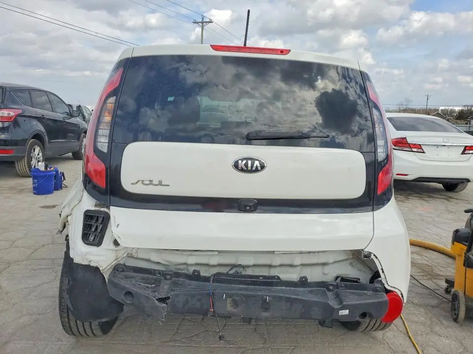2016 KIA SOUL +  
