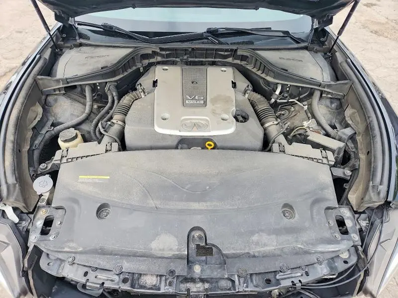 2016 INFINITI Q70L 3.7  