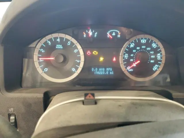 2010 FORD ESCAPE LIMITED  