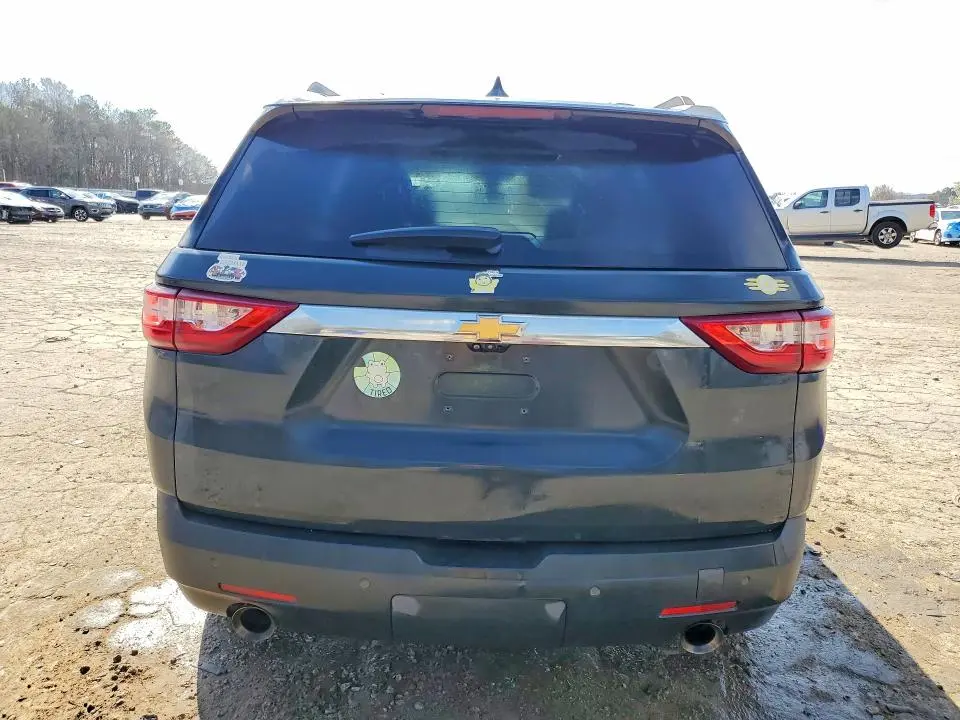 2021 CHEVROLET TRAVERSE LT  