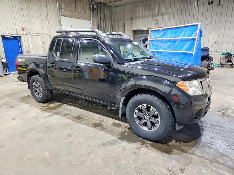 2014 NISSAN FRONTIER PRO-4X  