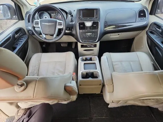 2013 CHRYSLER TOWN & COUNTRY TOURING  