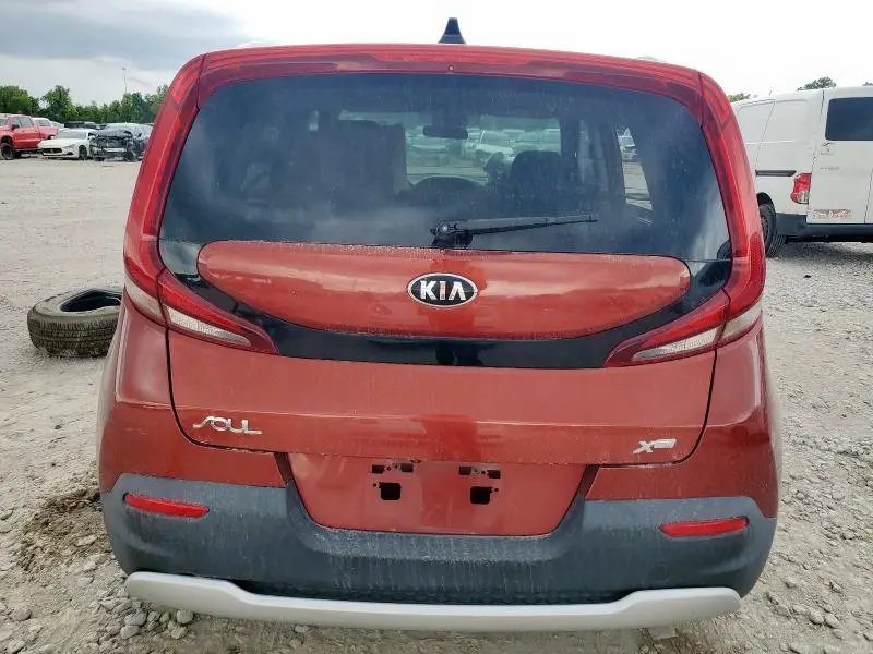 2020 KIA SOUL LX  