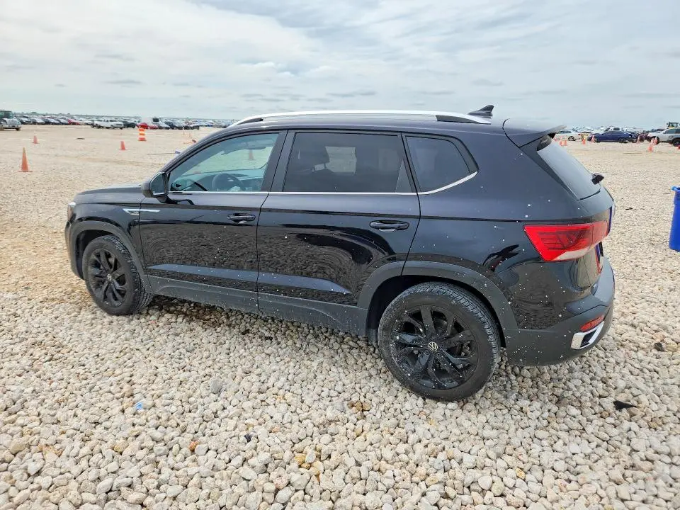 2023 VOLKSWAGEN TAOS SE  