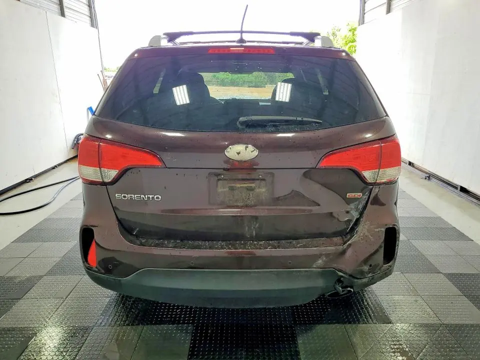 2014 KIA SORENTO LX  