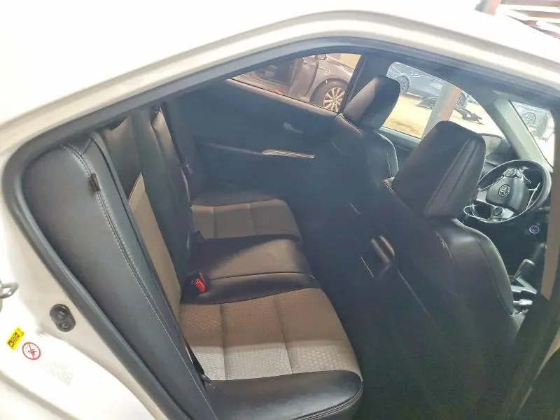 2013 TOYOTA CAMRY SE  