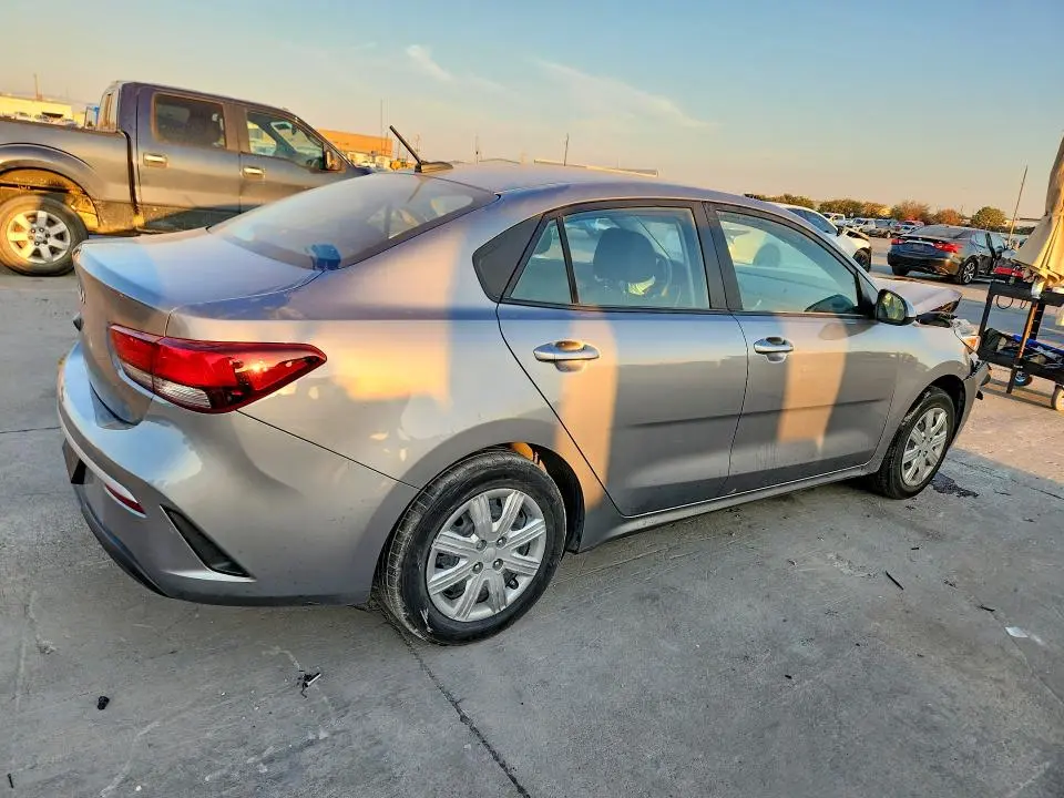 2023 KIA RIO S  