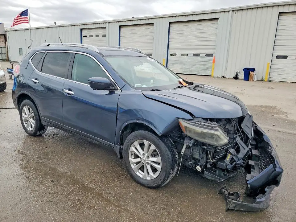 2016 NISSAN ROGUE SV  