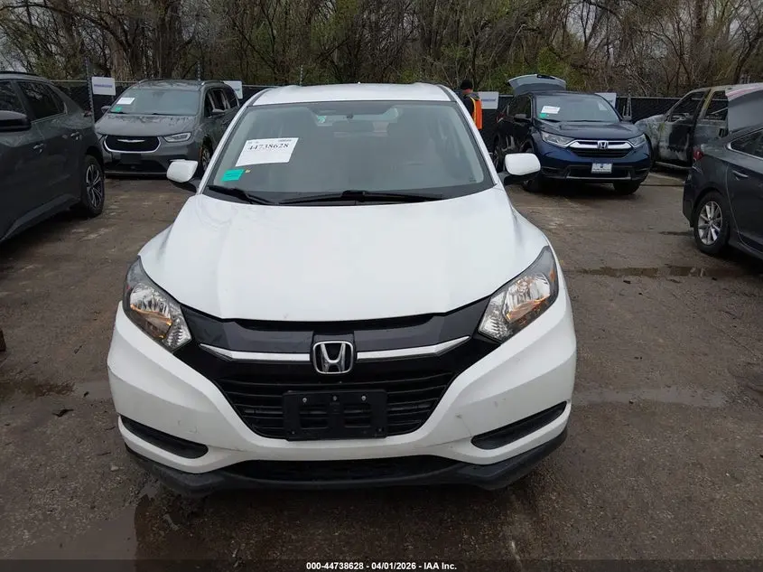 2016 HONDA HR-V LX