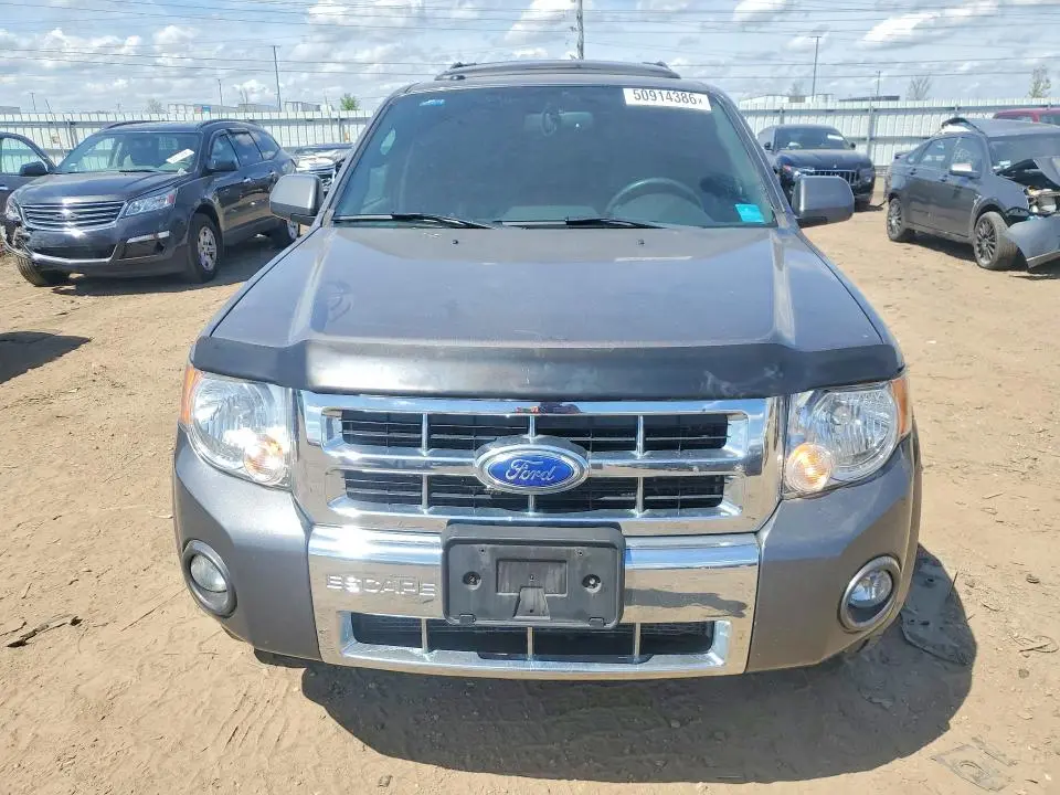 2011 FORD ESCAPE LIMITED  