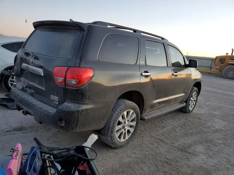 2010 TOYOTA SEQUOIA LIMITED  