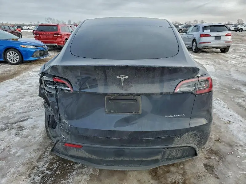 2024 TESLA MODEL Y   