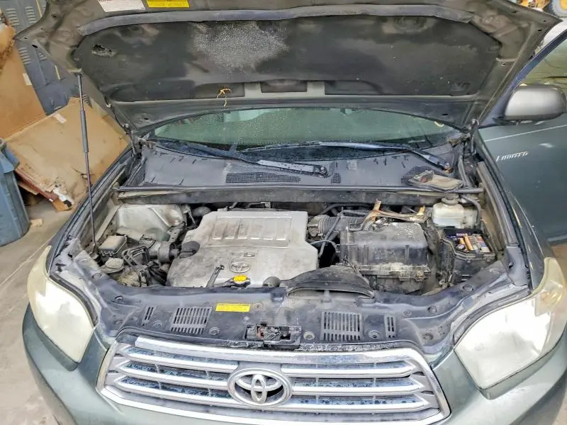 2010 TOYOTA HIGHLANDER LIMITED  