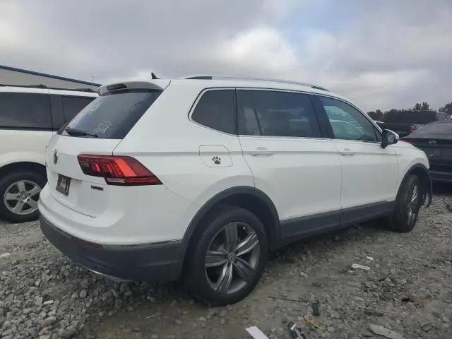 2020 VOLKSWAGEN TIGUAN SE  