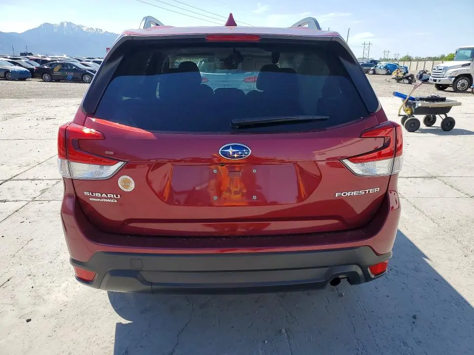2021 SUBARU FORESTER PREMIUM  