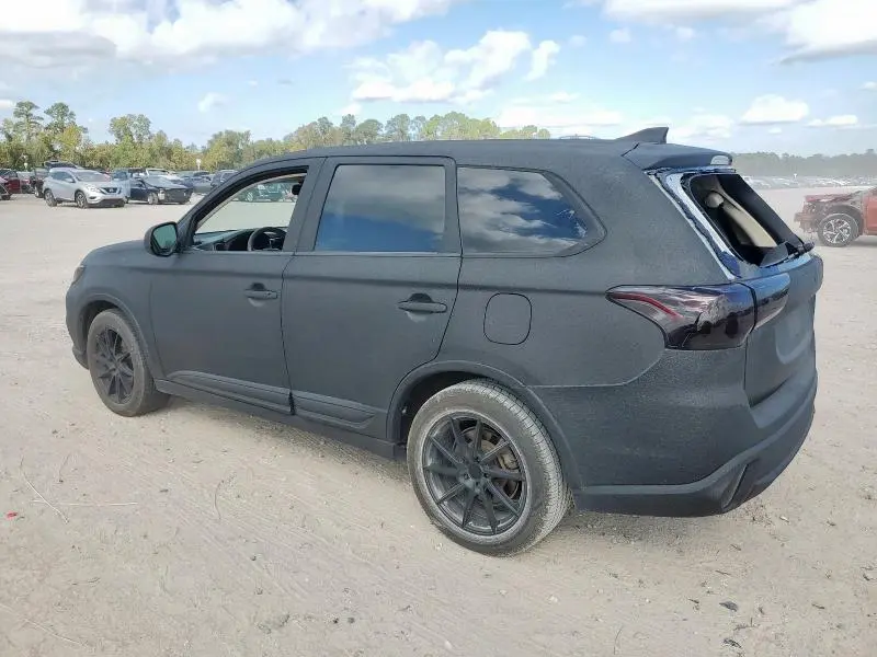 2018 MITSUBISHI OUTLANDER ES  