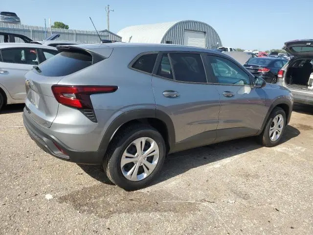 2024 CHEVROLET TRAX LS
