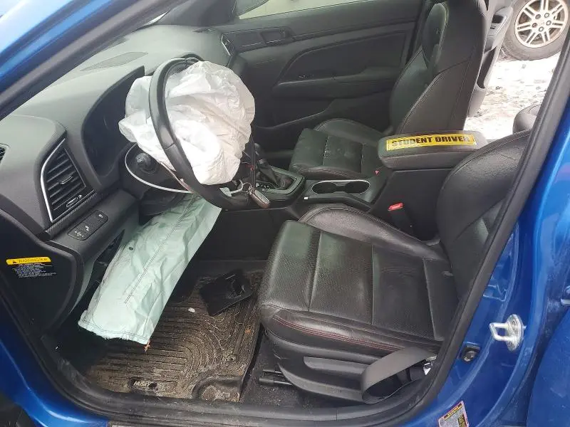 2018 HYUNDAI ELANTRA SPORT  