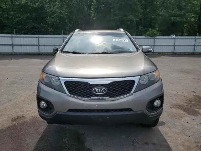 2012 KIA SORENTO BASE  