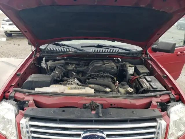 2010 FORD EXPLORER XLT  