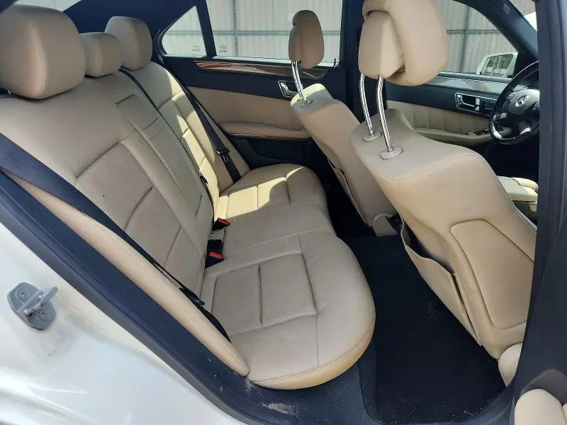 2010 MERCEDES-BENZ E 350  
