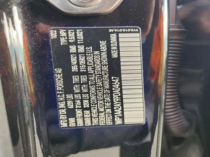 2023 PORSCHE CAYENNE BASE  