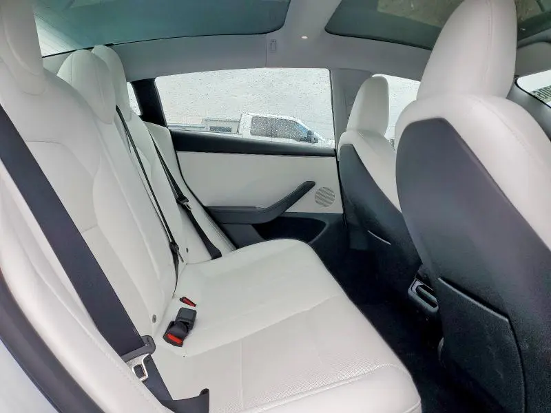 2026 TESLA MODEL 3   