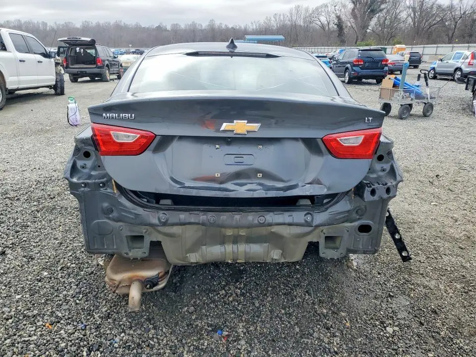 2017 CHEVROLET MALIBU LT  