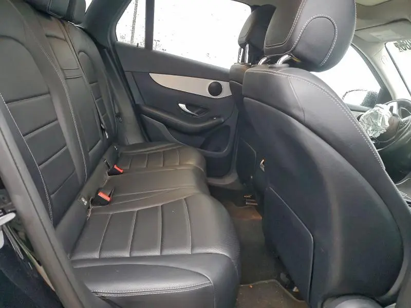 2020 MERCEDES-BENZ GLC 300 4MATIC  