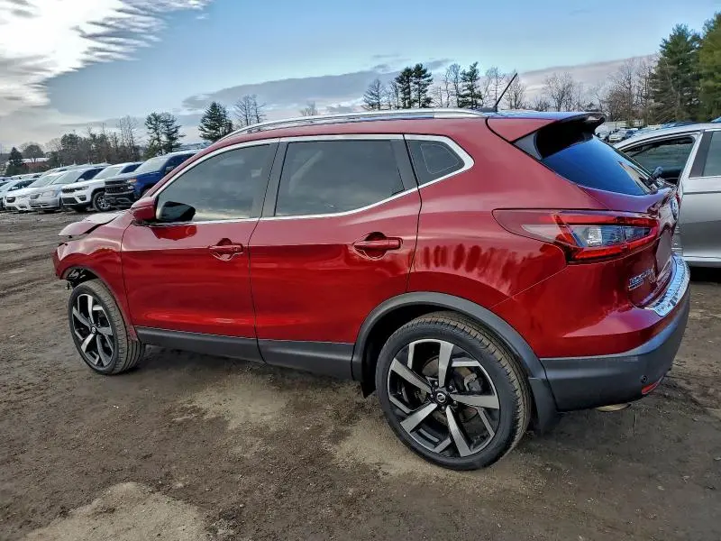 2022 NISSAN ROGUE SPORT SL  