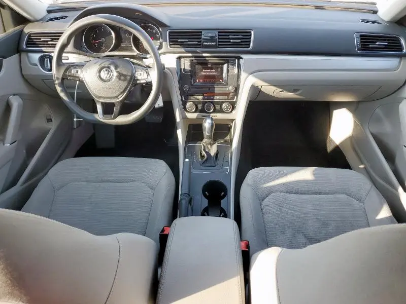 2018 VOLKSWAGEN PASSAT S  