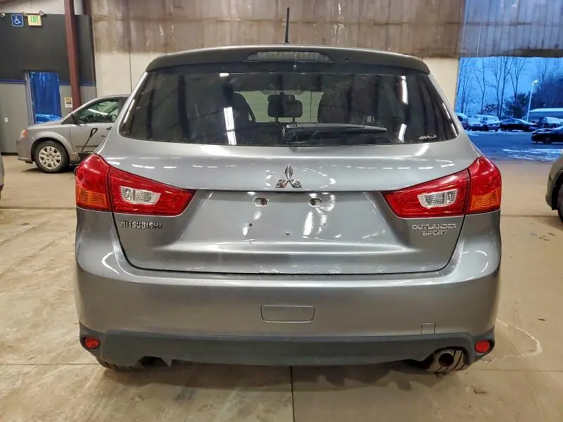 2016 MITSUBISHI OUTLANDER SPORT ES  