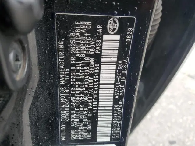 2016 TOYOTA CAMRY LE  