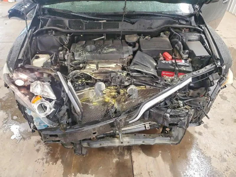 2013 TOYOTA VENZA XLE  