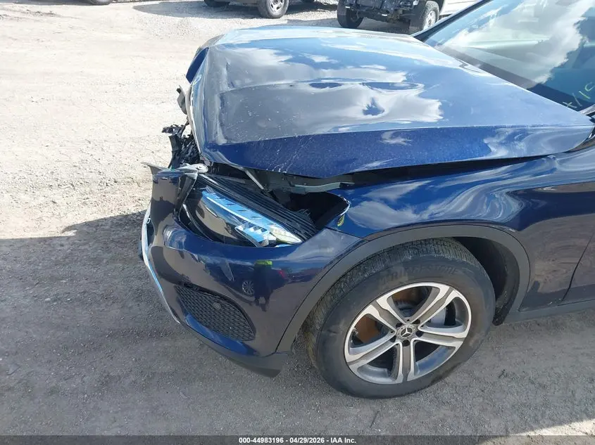 2019 MERCEDES-BENZ GLC 300 4MATIC