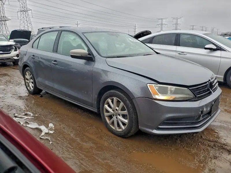 2015 VOLKSWAGEN JETTA SE  